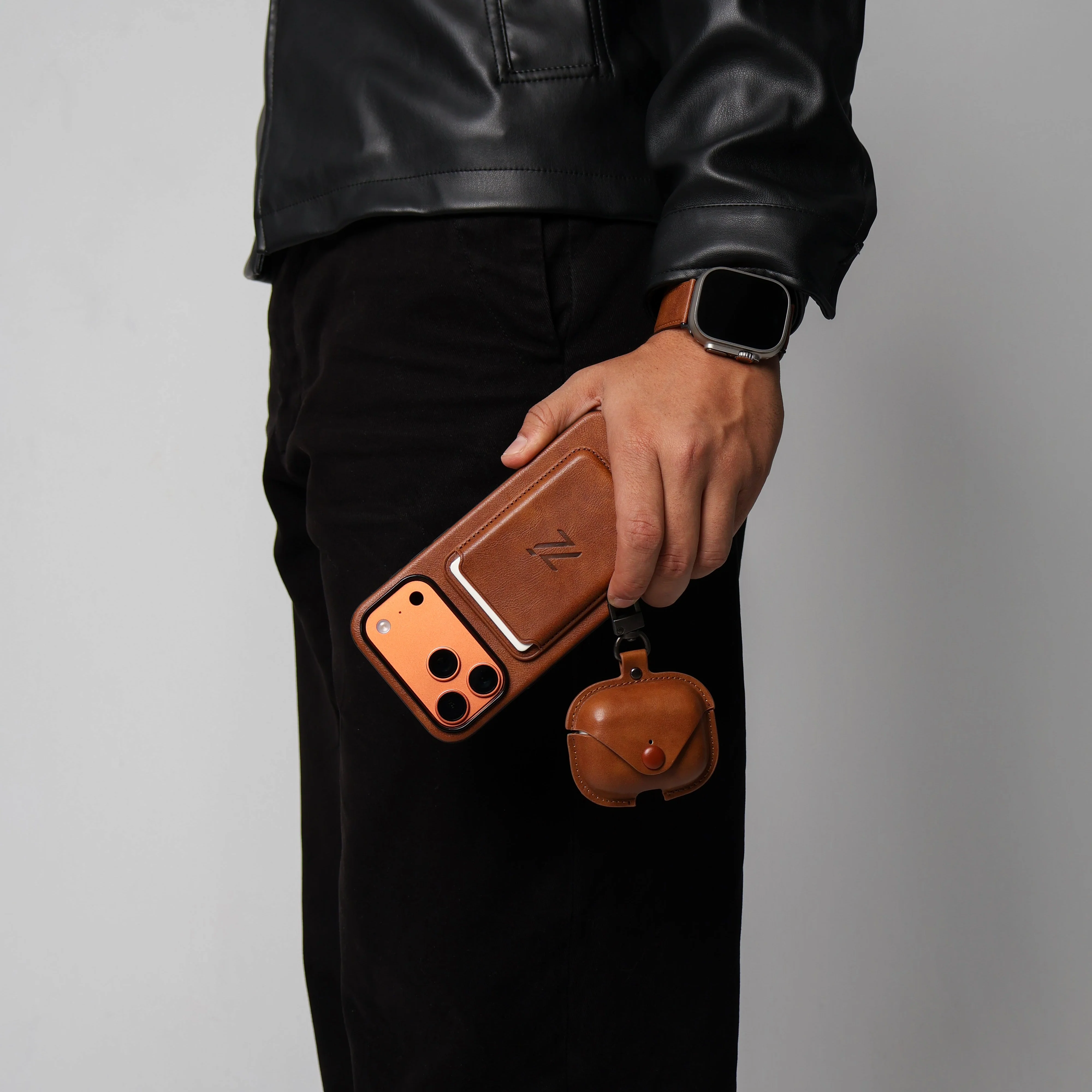 GIFT PACKAGE - IZONE Full Leather Set - Classic Brown - Image 7