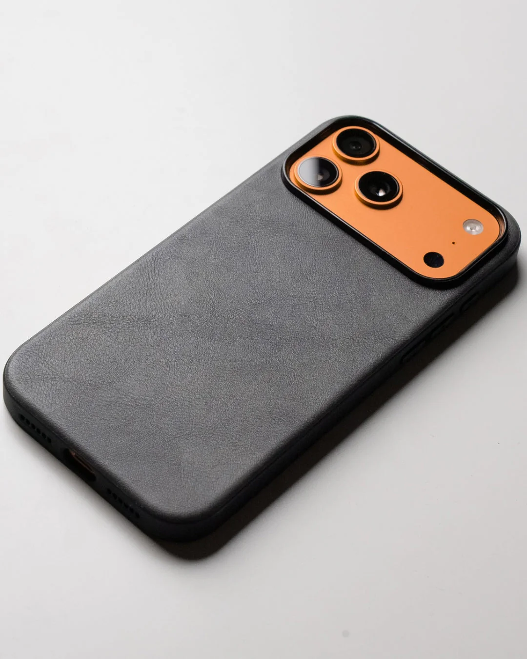 IZONE Slim Leather Case – Stone Grey - Image 4