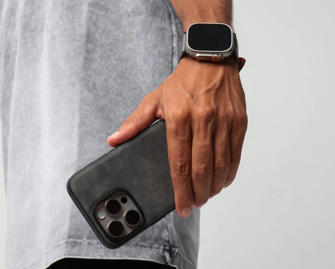 IZONE Slim Leather Case – Stone Grey - Image 6